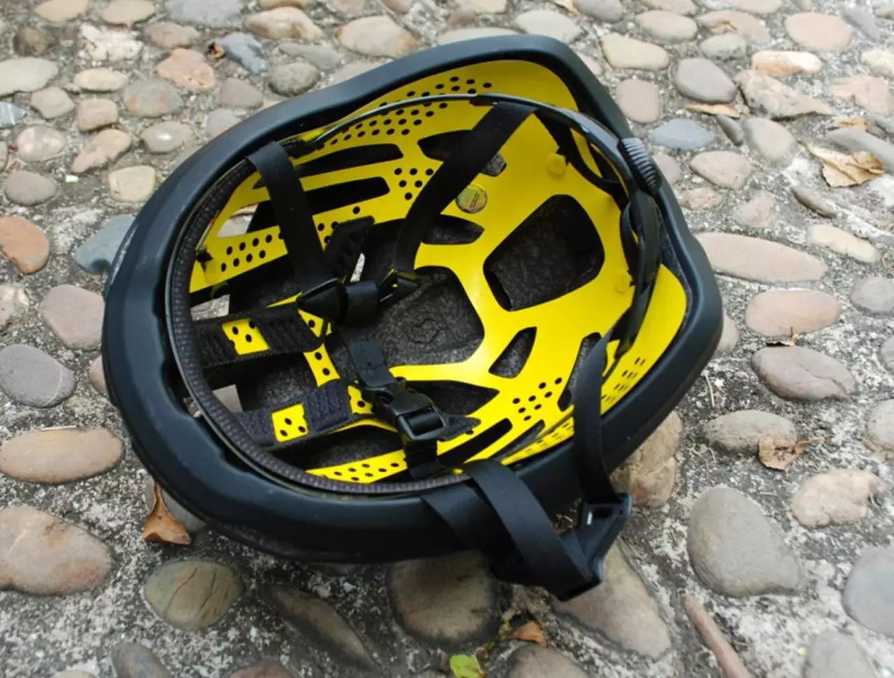 What Is MIPS? A Detailed Explanation of the MIPS Helmet Protection System
