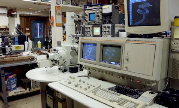 Handmade CPU: A 19-Year-Old's 1200 Transistor Creation