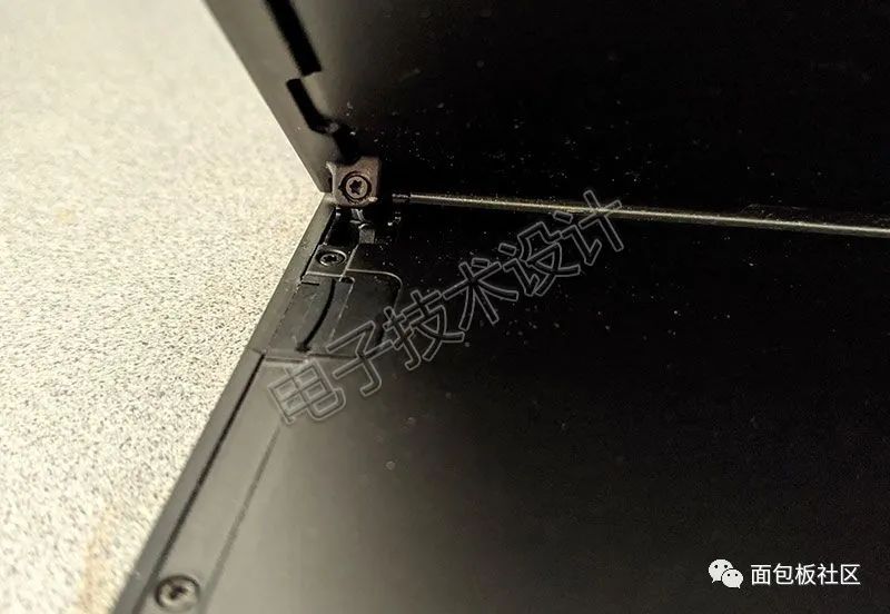 Disassembling the Surface RT