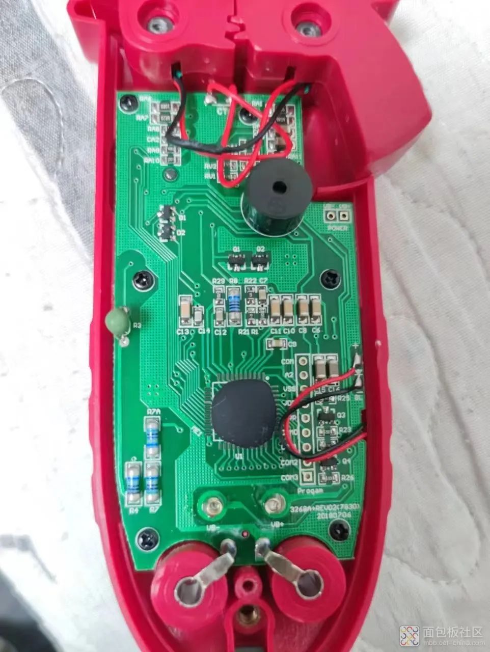 Dissecting a Digital Clamp Multimeter Design