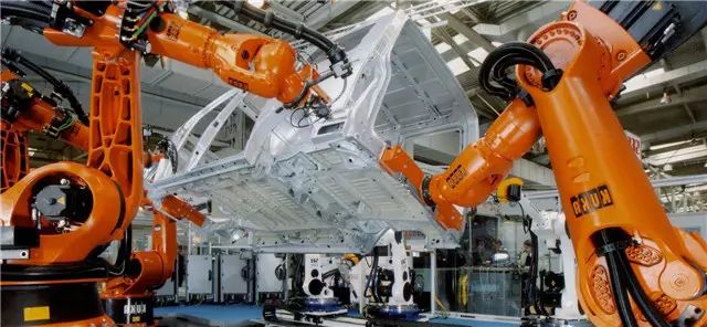 A Review of the Four Major Families of Industrial Robots