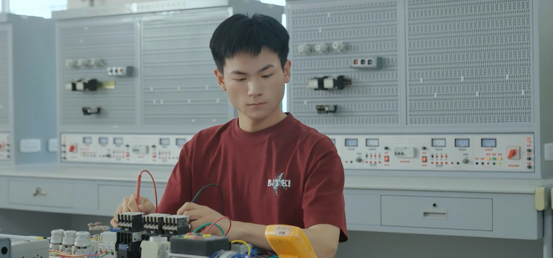 Professional Interpretation of Industrial Robot Technology