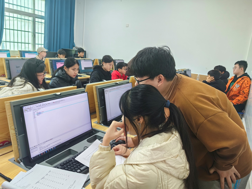 Review of Arduino Teaching: Bridging Electronics