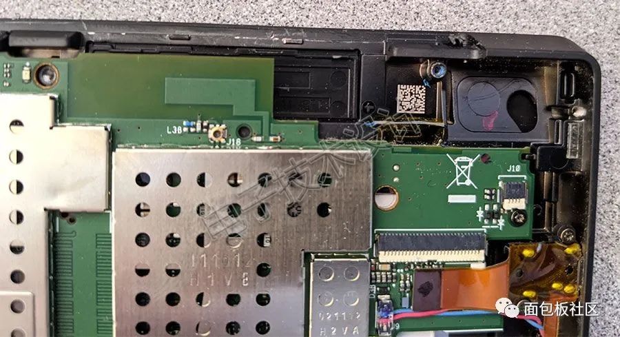 Disassembling the Surface RT