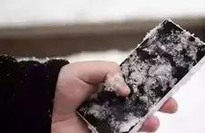 Touchscreen Gloves: A Solution for Cold Weather Smartphone Use