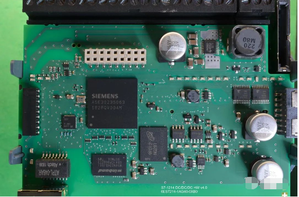 Disassembling Siemens S7-1200 PLC: A Look Inside the Chip