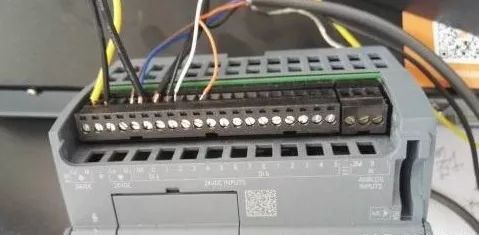 Connecting Siemens S7-1200 with Encoders: Programming Examples