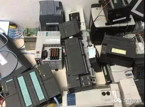 How to Download and Save PLC Programs