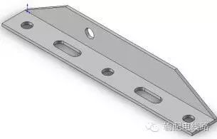 Detailed Explanation of Common Iron Accessories in Power Distribution Lines