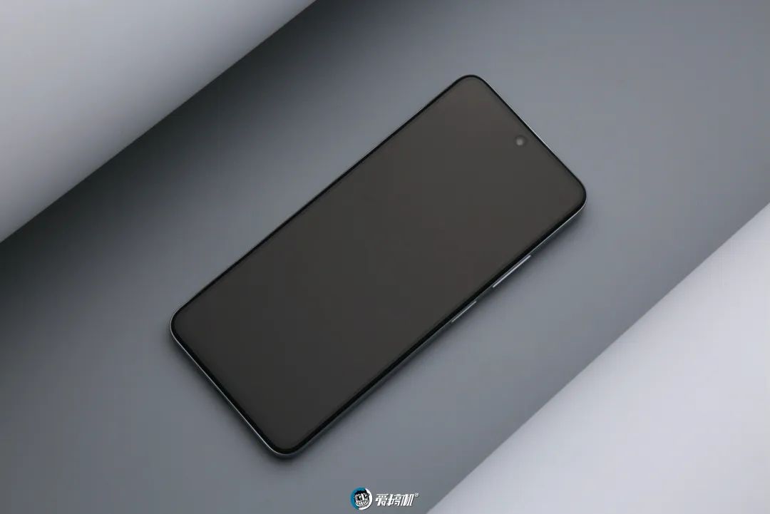 Redmi Note 11 Pro+ Review: LCD Never Becomes a Slave!