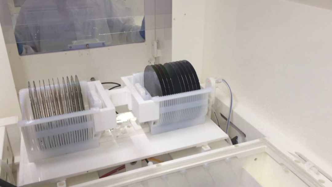 What Are Silicon Epitaxy Furnace, Wet Cleaning Machine, and Oxidation Furnace?