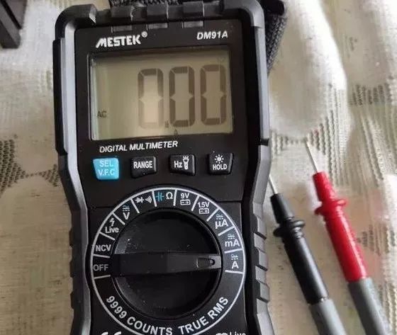 Learning Applications of Multimeter Measurements