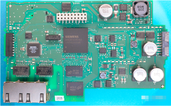 Disassembling Siemens S7-1200 PLC: A Look Inside the Chip