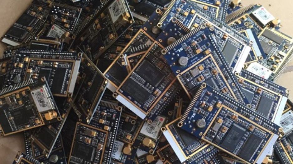 The Value of Recycling Old PCBs