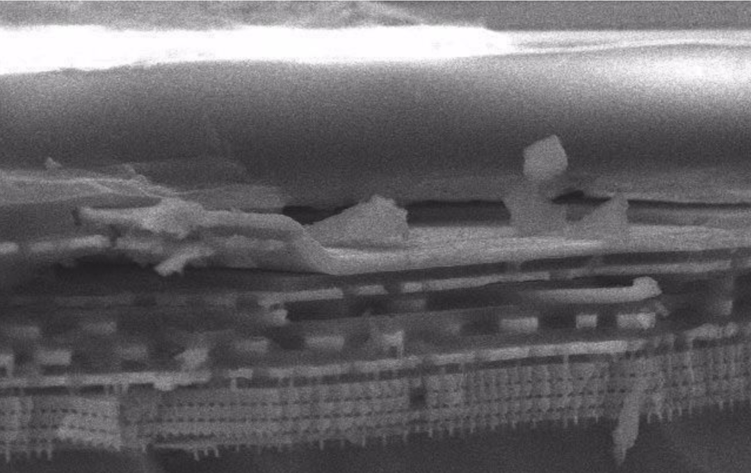 How Are Over 10 Billion Transistors Installed in Chips?