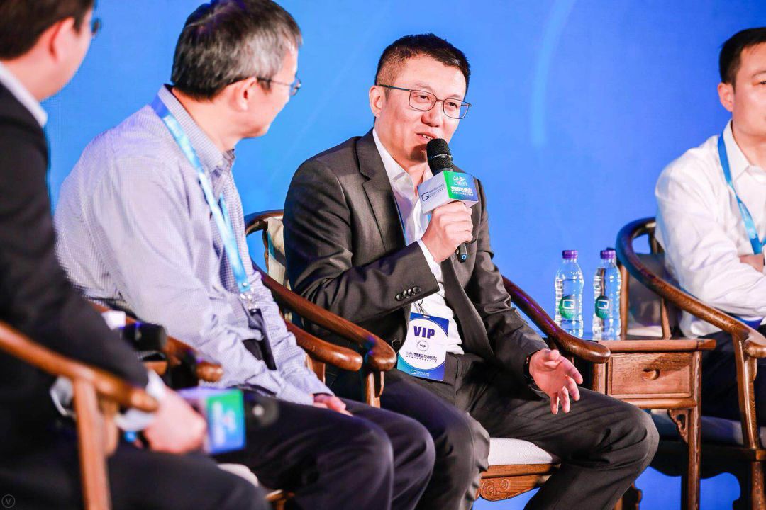 The Bright Future of Connected Vehicles: Success Requires a Good Attitude