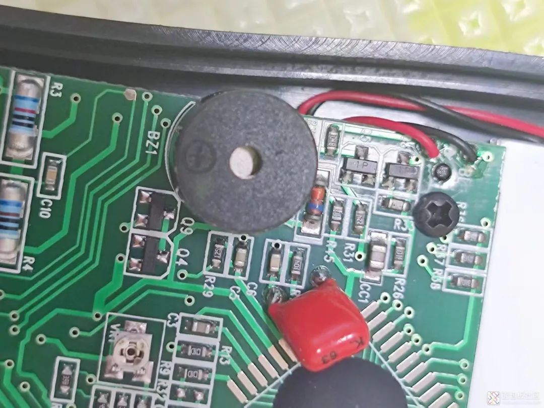 Disassembling the Elec Measuring Multimeter: This Is Design Specification!