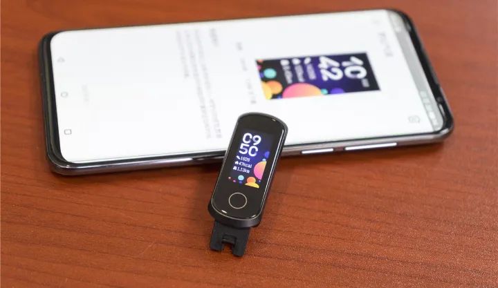 Top 9 Smartwatch and Fitness Band Reviews and Recommendations of 2020