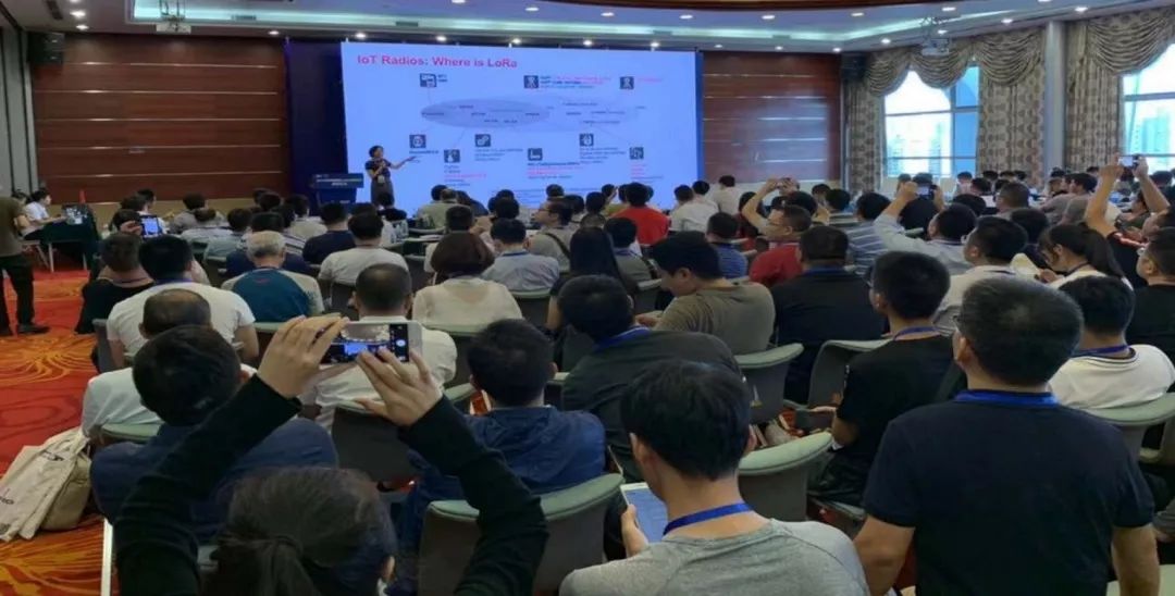 5G: Which Has Better Opportunities, NB-IoT or LoRa?