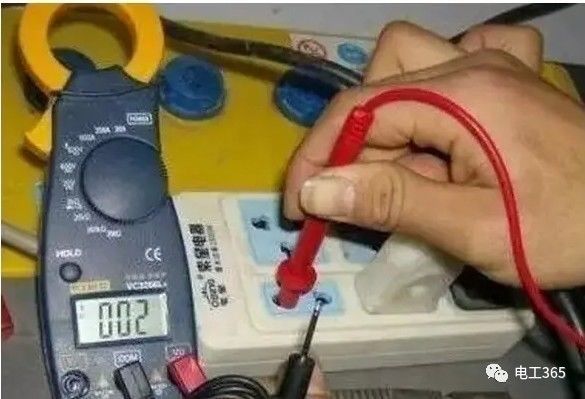 How to Measure Leakage Current with a Multimeter