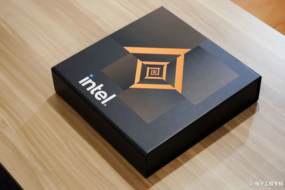 Intel Launches 12th Gen Core Desktop CPUs: Performance Analysis and Outlook
