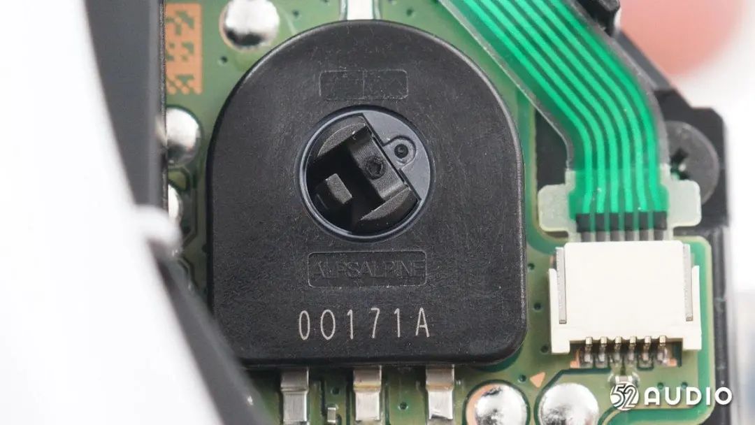Sony PS5 DualSense Wireless Controller Teardown