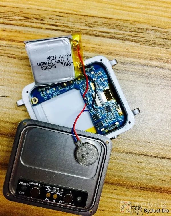 Disassembling an Old Smartwatch with a Self-Destruct Switch?