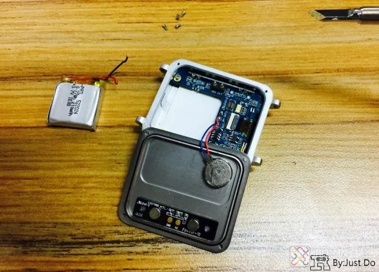 Disassembling an Old Smartwatch with a Self-Destruct Switch?