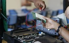 Analyzing and Solving 51 Microcontroller Download Issues