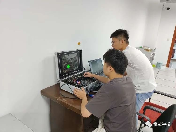 Radar Information | Semi-Physical Simulation Radar Terminal Experiment Box (Video)