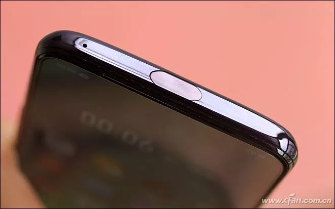 realme X Review: What Makes This Phone Challenge Higher Price Ranges?