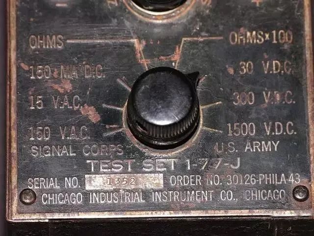 Exploring WWII Military Multimeter: A Look at Vintage Technology