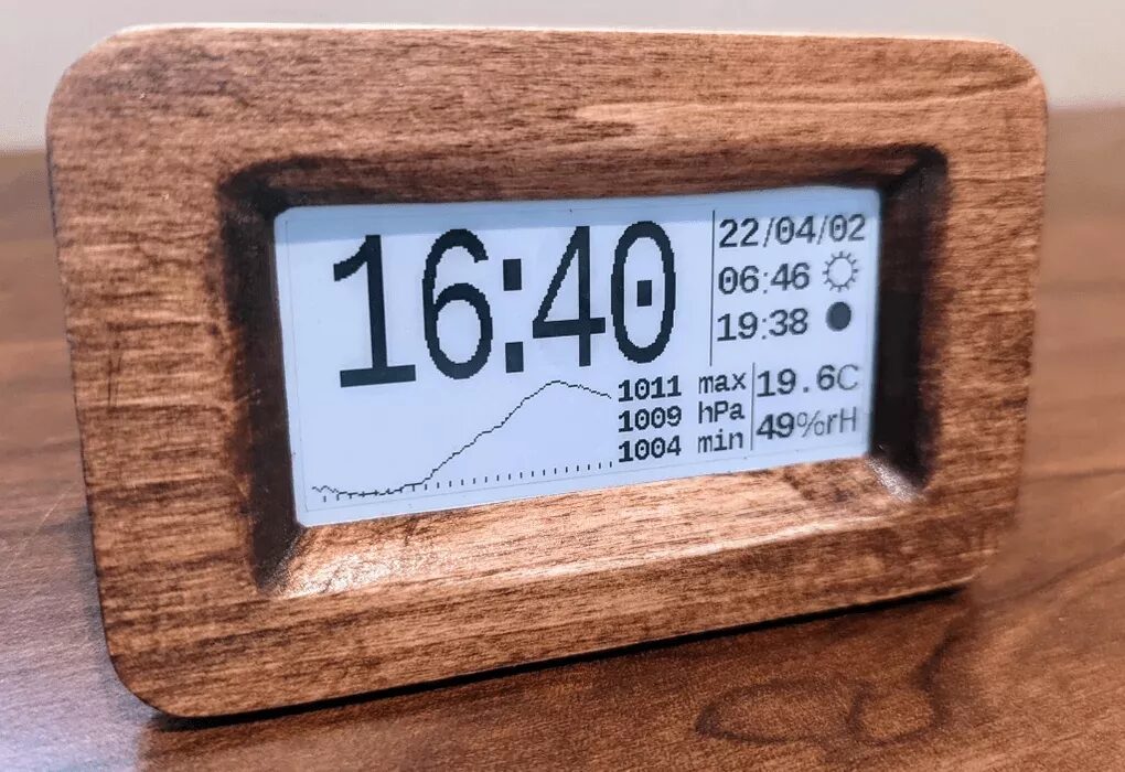 How to Make a Cool E-Paper Clock?