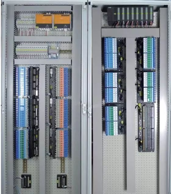 What Does a Perfect PLC Program Look Like? (Newbie Programming Tips)