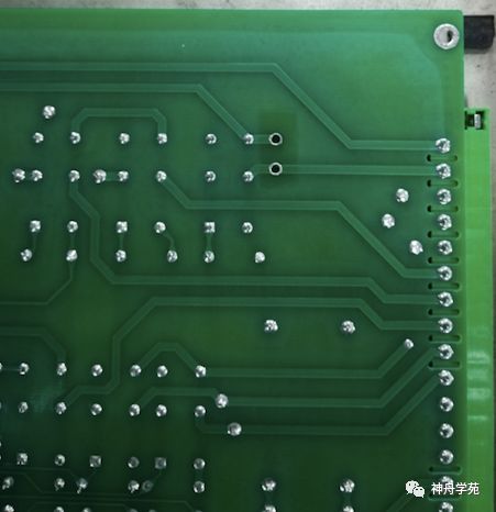 Causes and Prevention of White Spots After PCB Cleaning