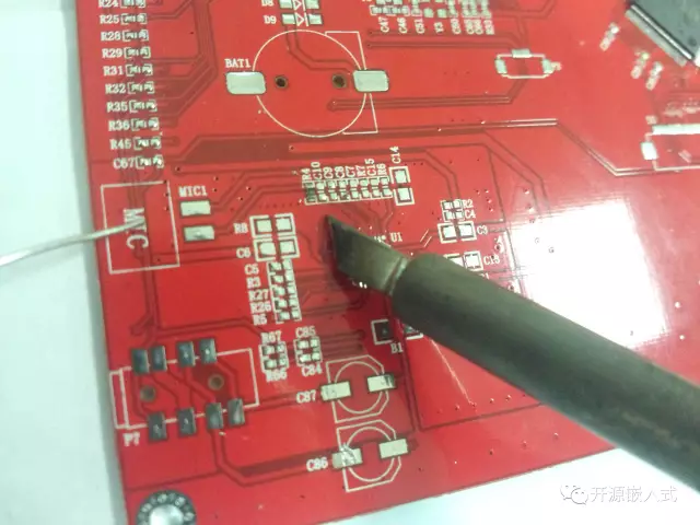 Tech Tips for Manual Soldering of PCB Components
