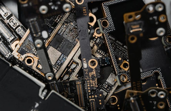 How to Ensure Proper Driver and Load Design for IC Chips?