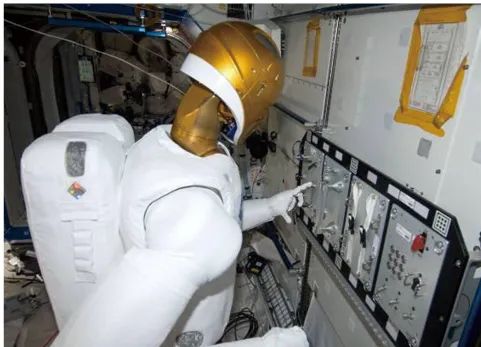 Current Applications and Key Issues of AI in Space Robotics