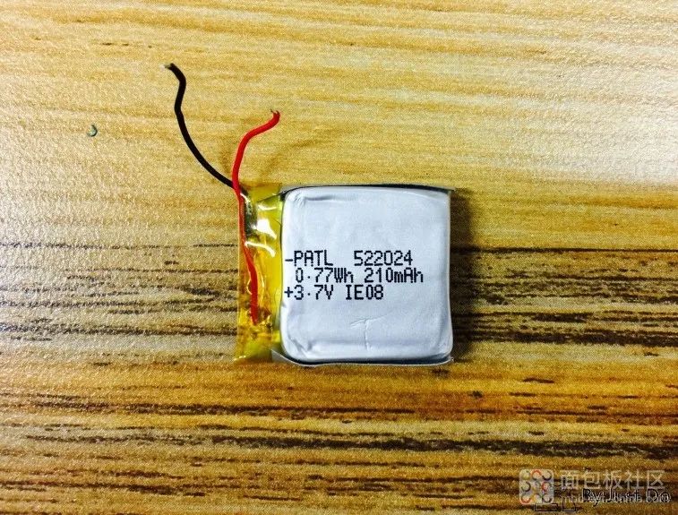 Disassembling an Old Smartwatch with a Self-Destruct Switch?