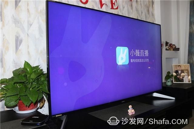 Review of Huishibao RK3399 Smart TV Box: A Powerhouse of Design and Performance