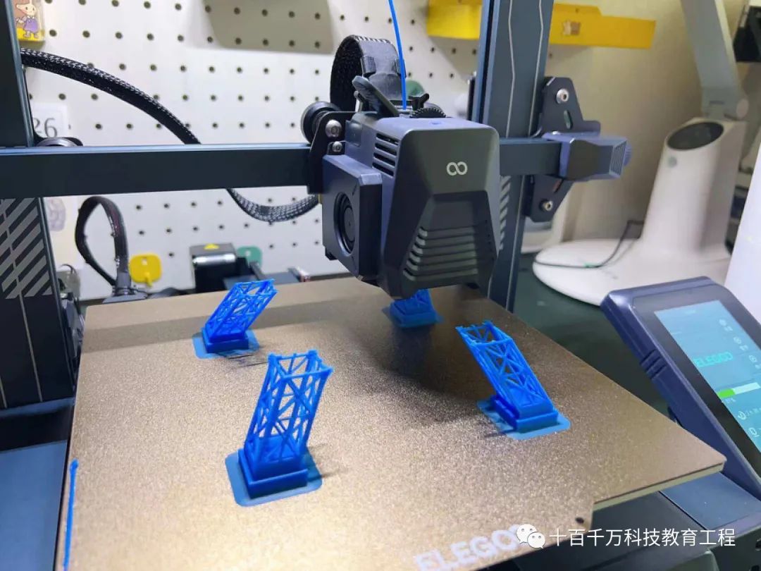 A Beginner's Guide to Home 3D Printing