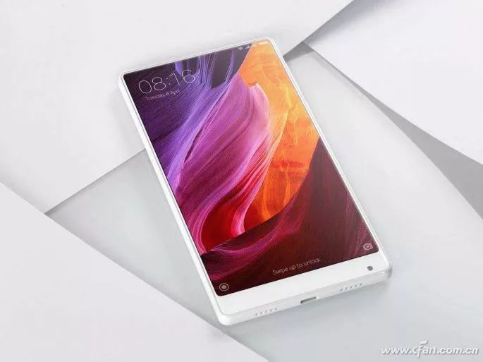 How to Take Photos Without a Front Camera? Exploring Smartphone Innovations