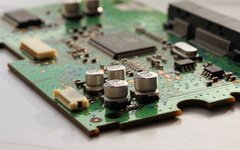 PCBA Soldering: How to Reduce Surface Tension and Viscosity?