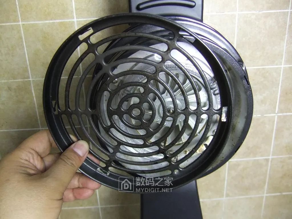 Disassembling an Air Fryer: Circuit Analysis