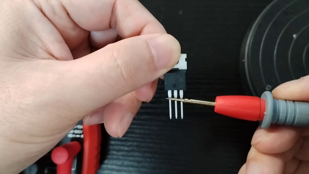 How to Measure the Health of a MOSFET with a Multimeter
