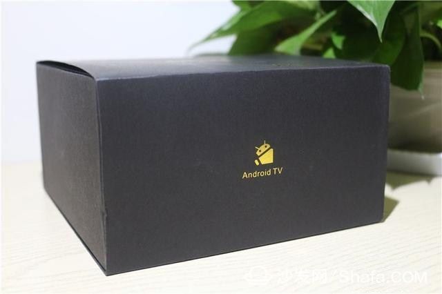 Review of Huishibao RK3399 Smart TV Box: A Powerhouse of Design and Performance