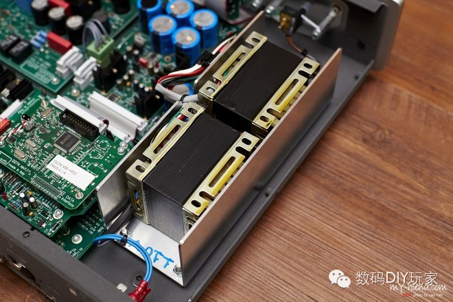Aqua La Diva Turntable and La Scala MKII DAC Disassembly