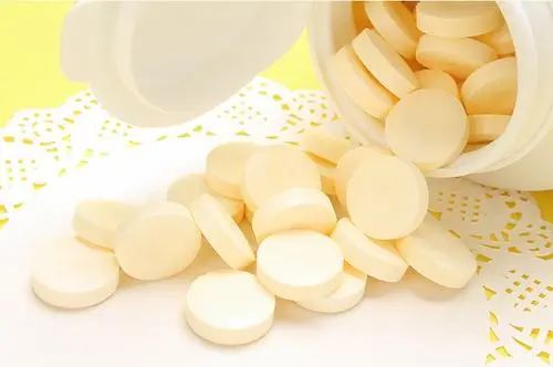 Can Vitamin C Prevent and Treat COVID-19? Insights from Pharmacists
