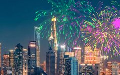How to Implement Dynamic Fireworks in C++ (Source Code Included)