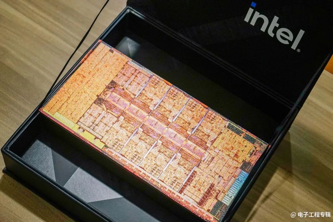 Intel Launches 12th Gen Core Desktop CPUs: Performance Analysis and Outlook